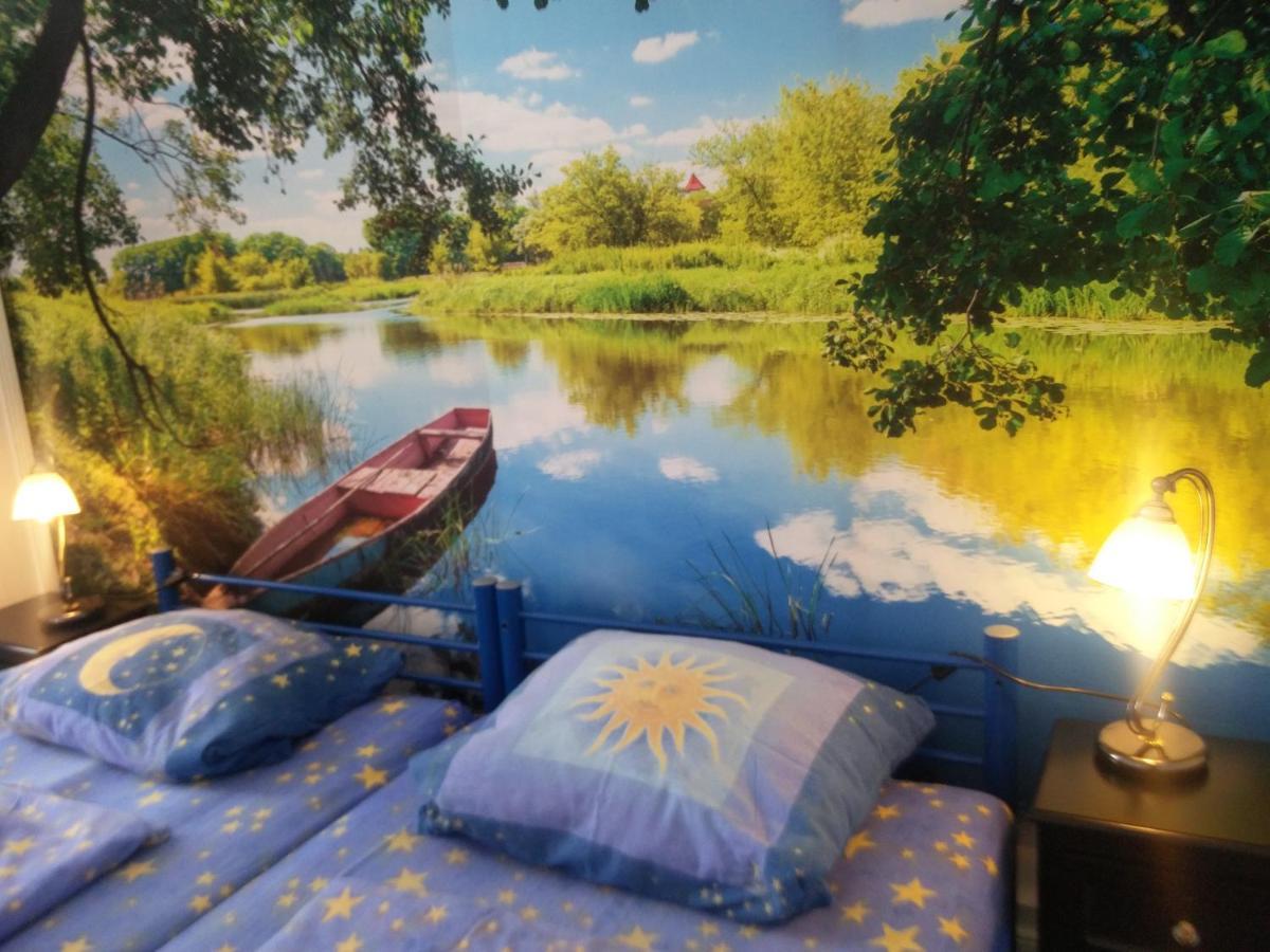 Ferienwohnung Zur Weissen Taube Dobbertin Ngoại thất bức ảnh